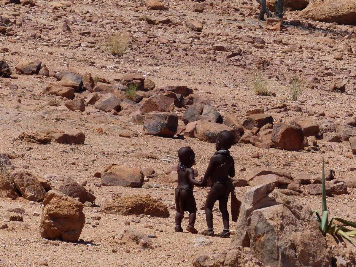 Ozohere Campsite And Himba Village Uis Bagian luar foto