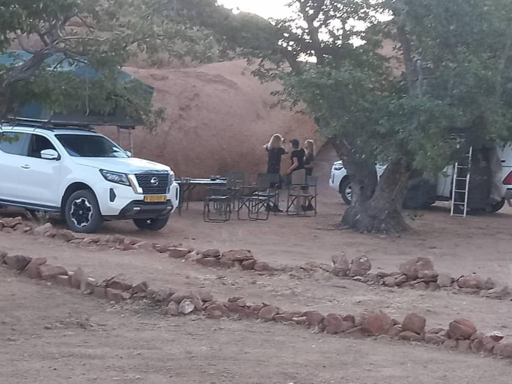 Ozohere Campsite And Himba Village Uis Bagian luar foto